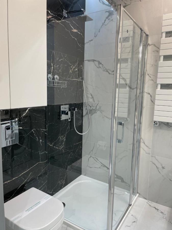 Apartment Z Kominkiem W Sercu Wroclawia Екстериор снимка